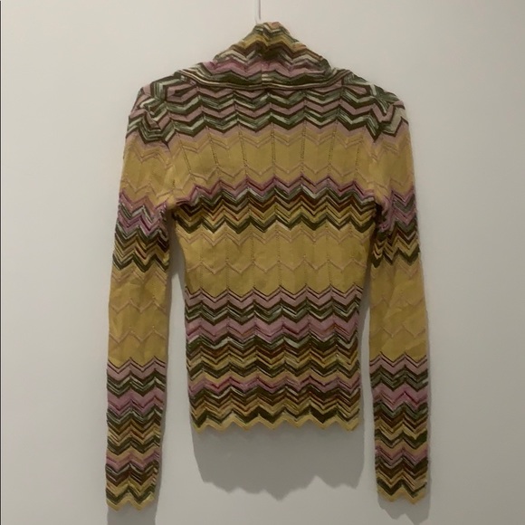 Authentic, Missoni wool, viscose knit top. - Picture 5 of 5